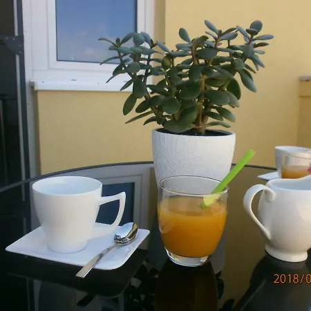 Royal Apartment *